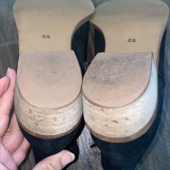 1937 suede ankle booties pointy - Picture 8 of 9